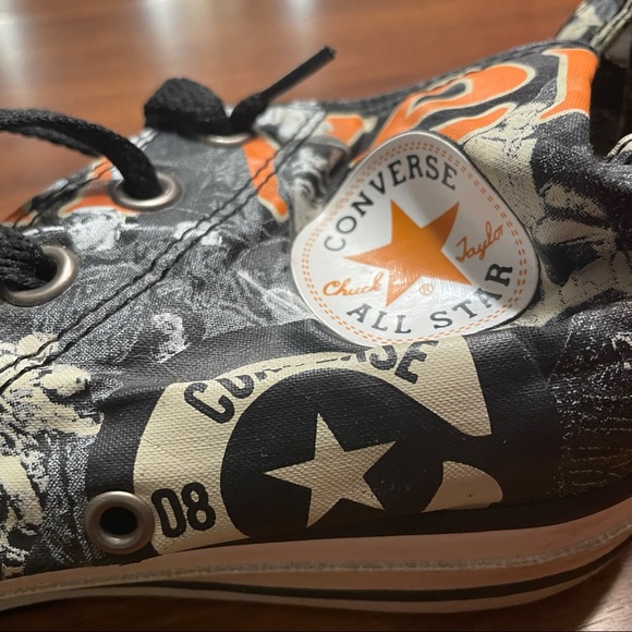Limited Edition Converse - Picture 5 of 7